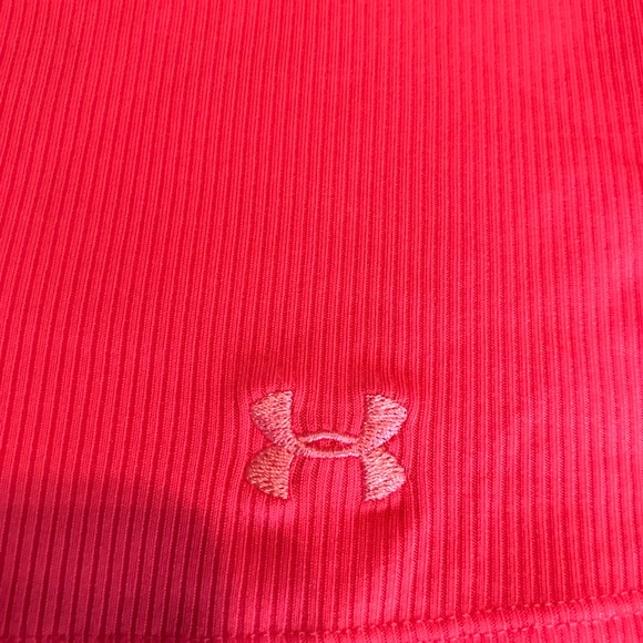 FINAL 💰 RARE Pink Under Armour Heat Gear Tank XS - Picture 2 of 6